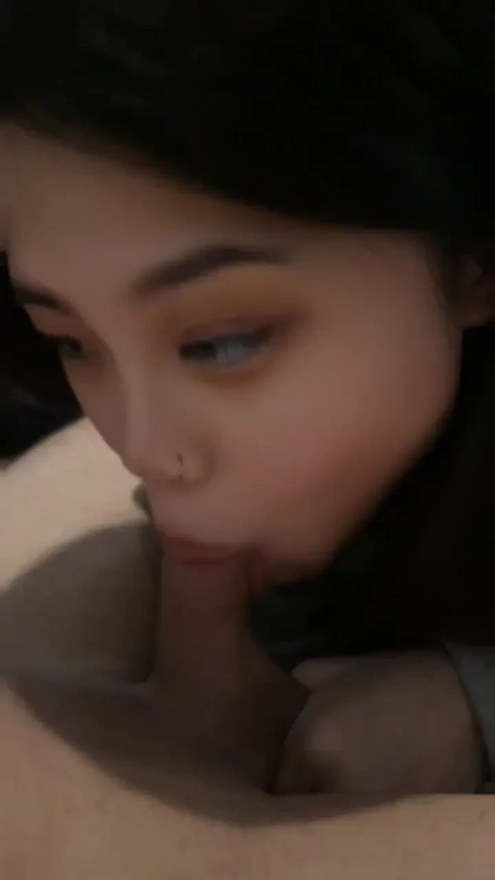 Watch me suck his dick with an ai filter this vid is cheaper if you 