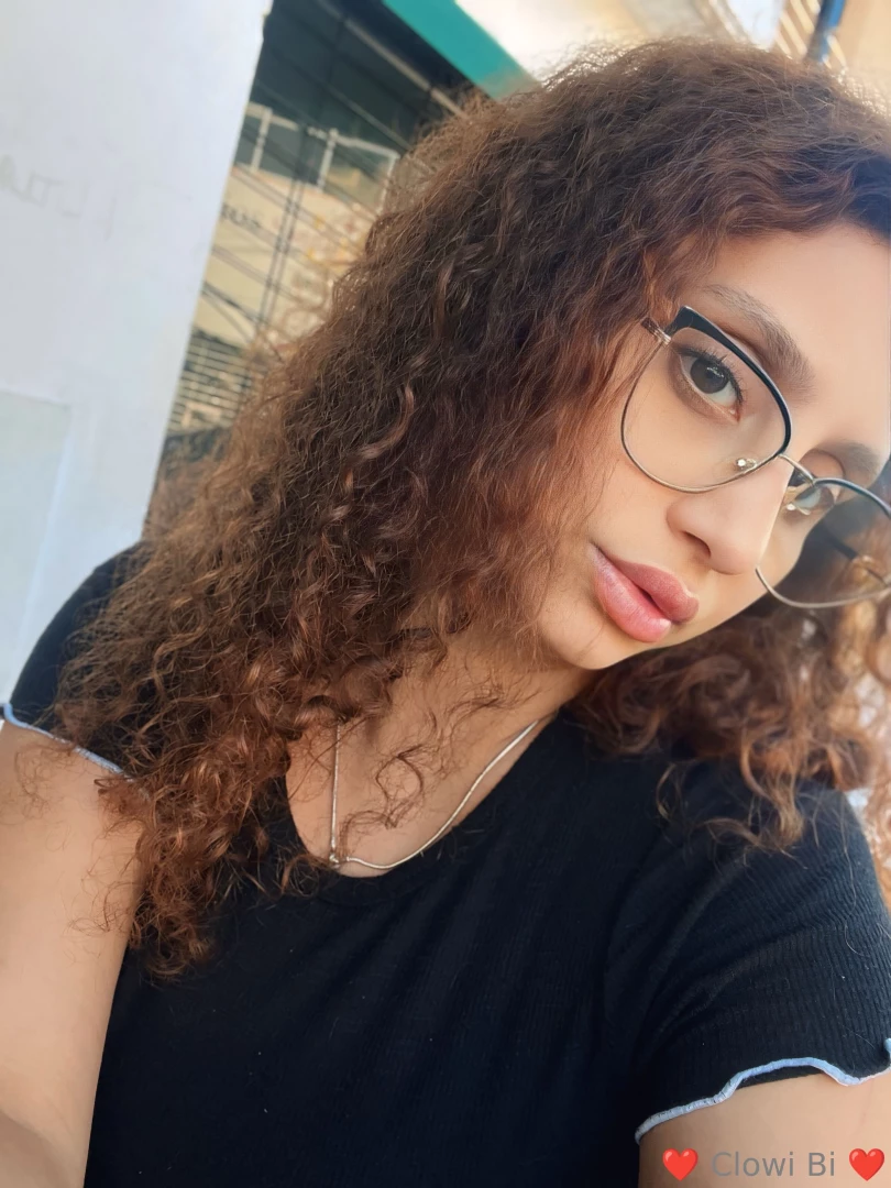 Love i m hot shall we play 