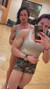 My pupil feeling my muscles be sure to like comment and message me if