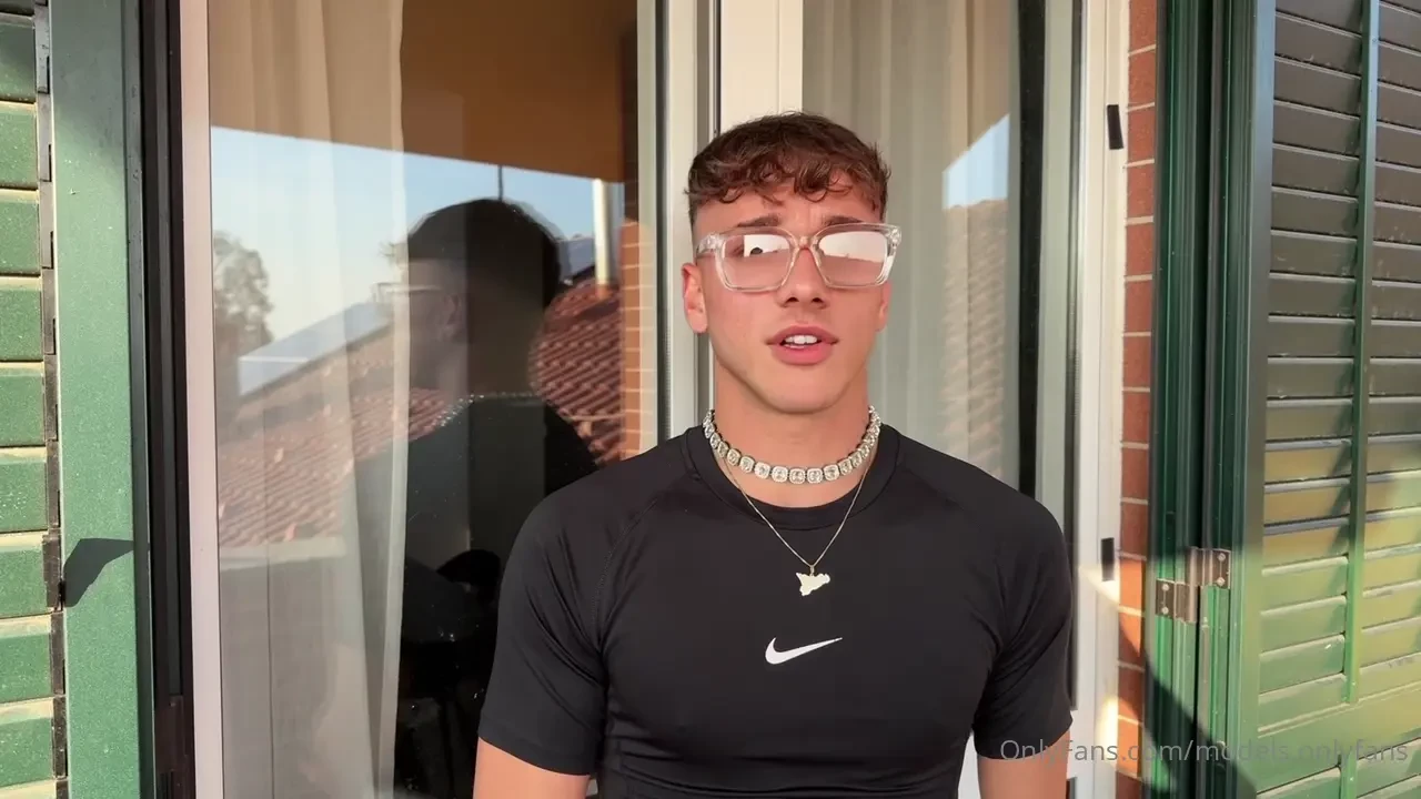 Casting di noa 19 anni da torino studia informatica ma non certo uno 