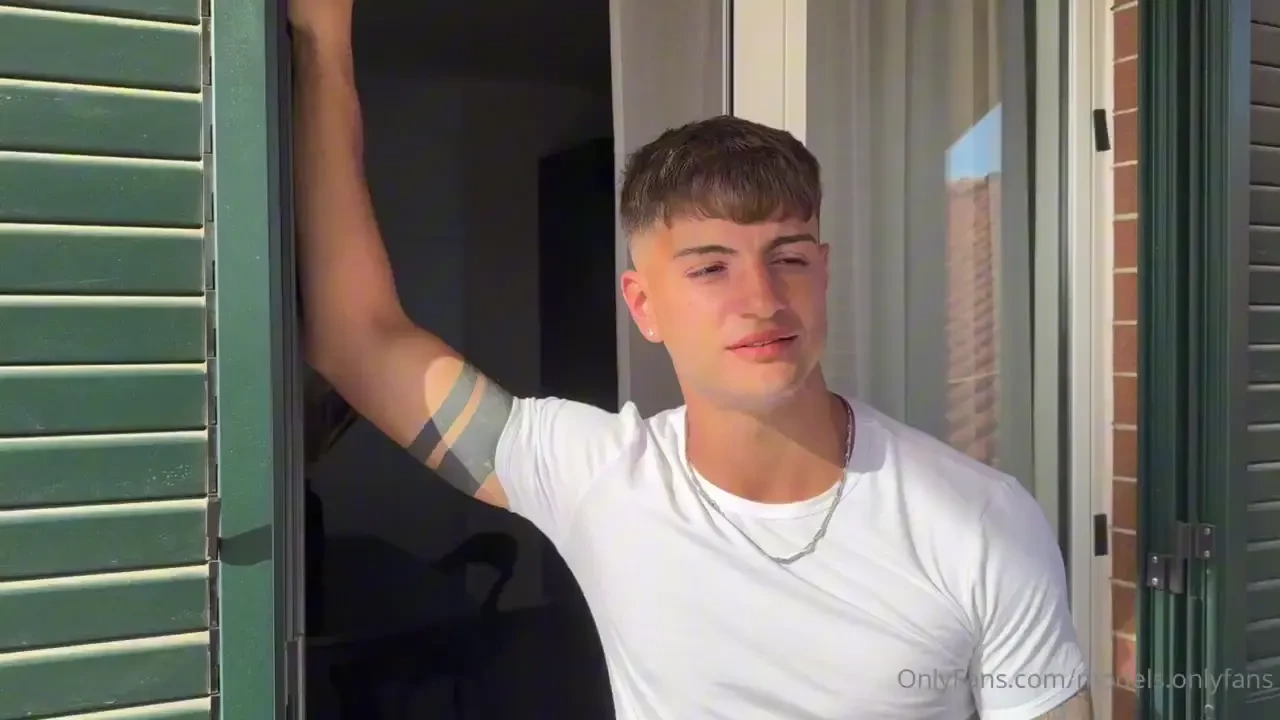 Il casting di nicola disponibile solo su guarda la fine del video 