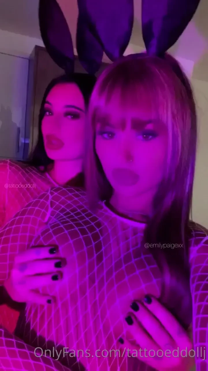 I miss playing with them emilypaigexx 