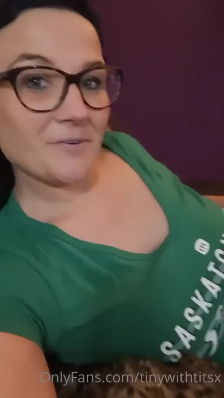 Do i have any canadian followers on here 