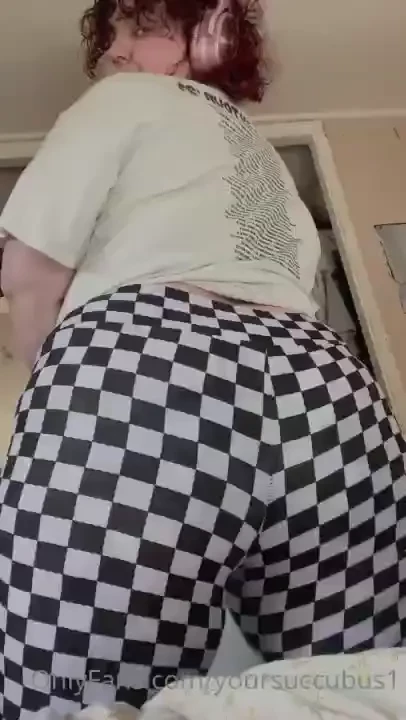 I tease you before i sit on your lap part 1 