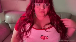 Girlfriend video calls you while she s away so she can instruct you on