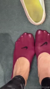 Omg i got these red ped socks so sweaty and dirty at work like and part 4