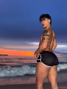 Que beleza o c u do rio here s some pics my lil bro took of me with part 3