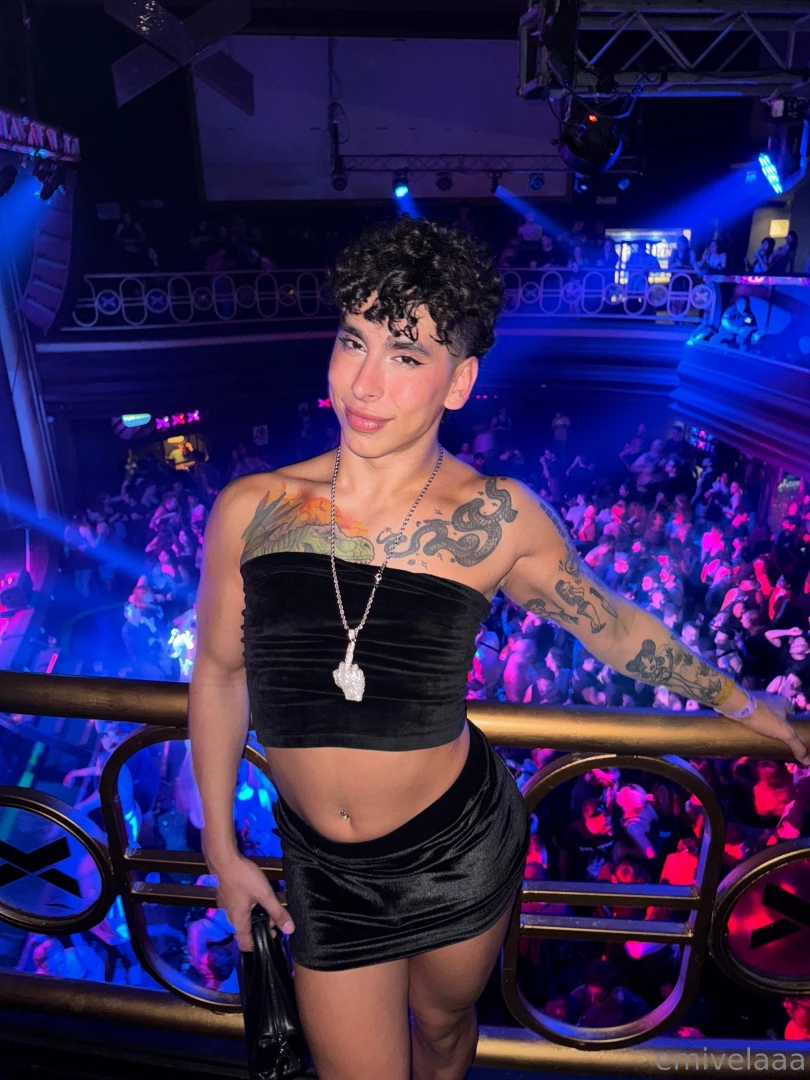 Pov i m next to you at the club what s in your dirty mind part 1 