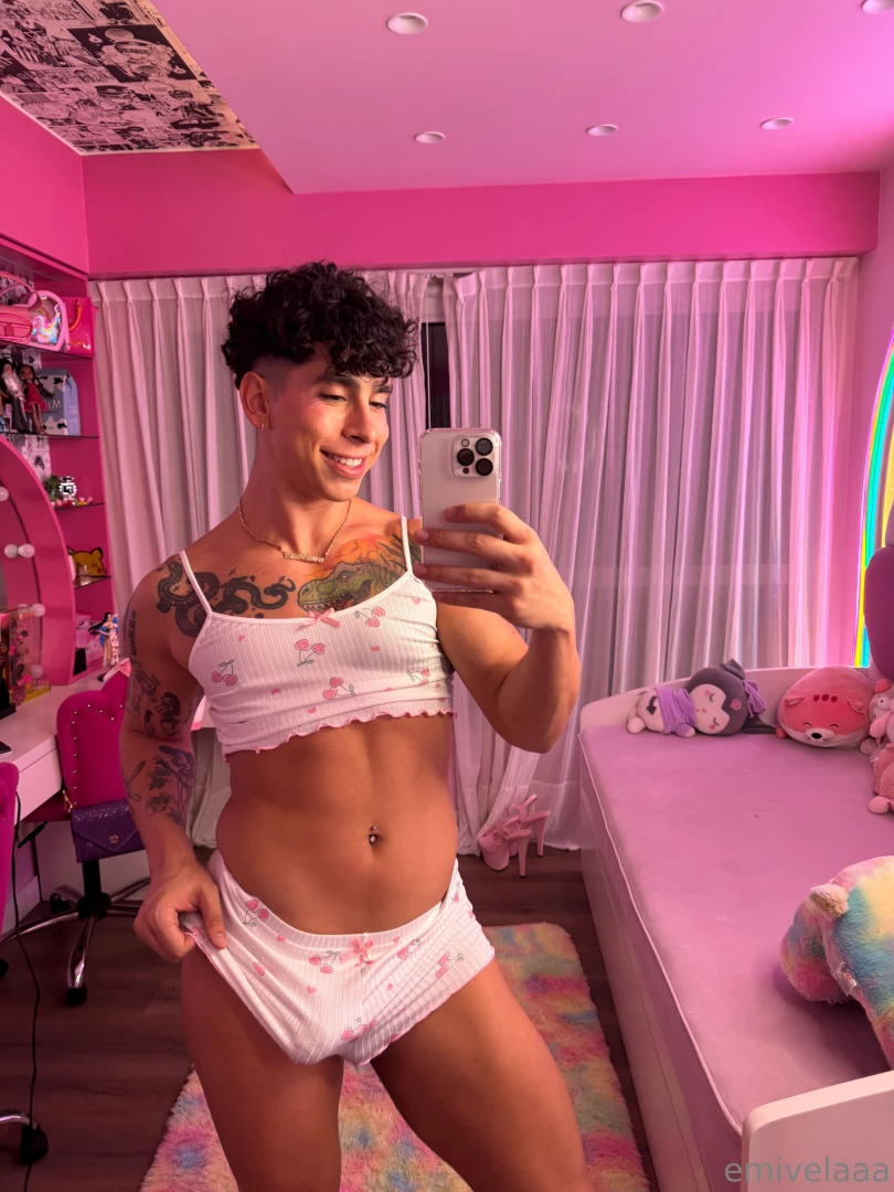 Tomorrow s my b-day nd i m planning a lil birthday drop on my vip page 