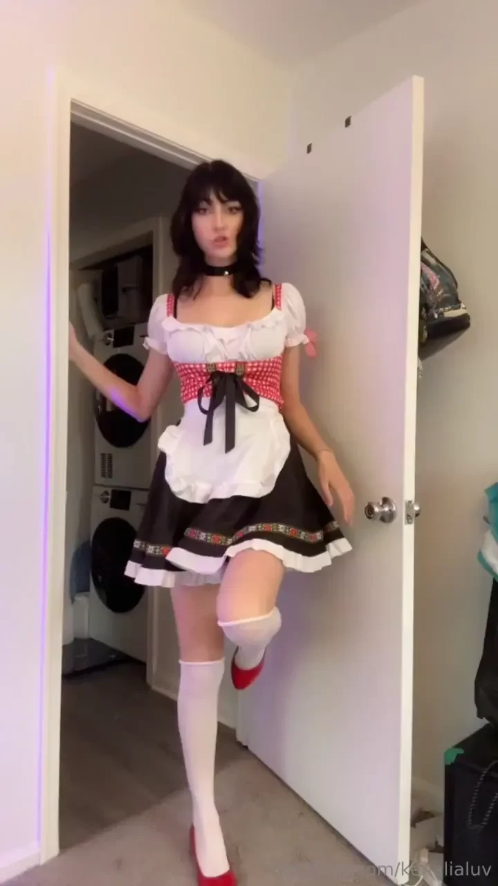 Giant german girl shames ur shortness haha can t believe u re sooo 