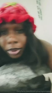 I just bought a dildo and some baby oil got some good content coming part 1