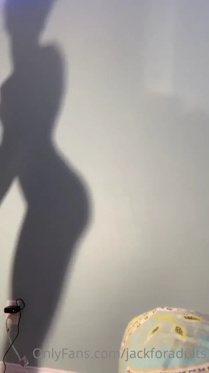 Playing w some shadows hehe 