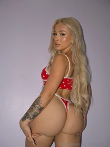 Just waiting for u to make my heart race again don t keep me waiting part 22