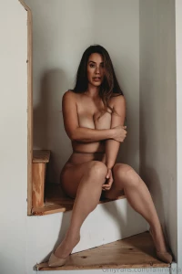 Only wild thoughts tonight