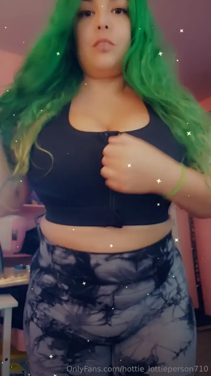 New workout clothes love those front zip bras 