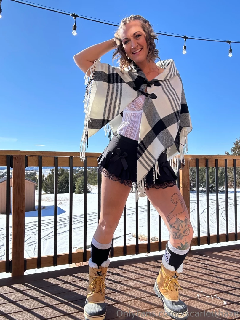 Come be my grey area right in the middle part 1 