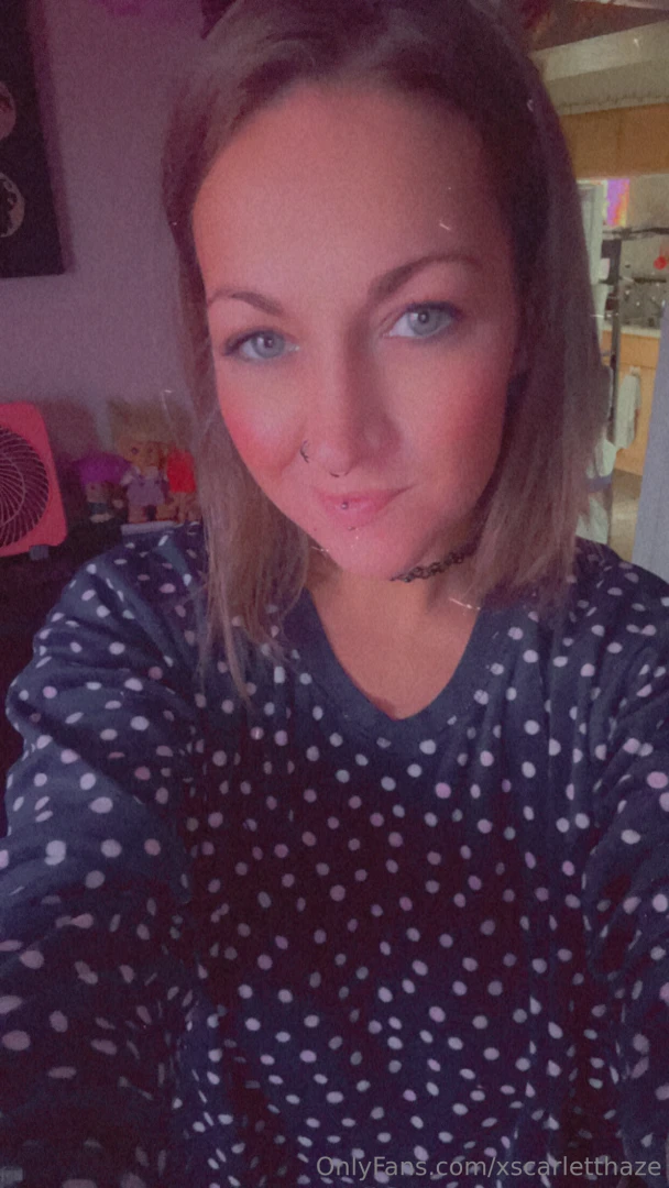 Saturday slumbers can still be so sensual 