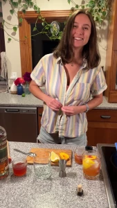 333136738388025344 - Can i make you a peach bourbon titzer 