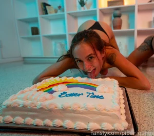 Cake smash 19mins our friend noname had a birthday and what better way part 1