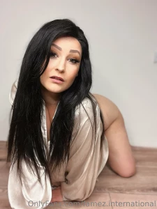 Mi s s scarlett hello sweetie i m scarlett finally i can live out my part 7