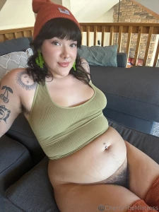 Is the belly pooch doing it for ya part 1