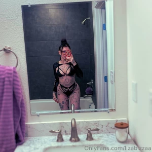 Happy mommy milkies mondayyy go check your dms if you wanna see them