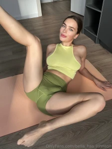 My body s all warm n tingly rn kinda wanna see how much hotter i can