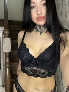 Stop scroling free free free yourveronicamoon write to her part 530