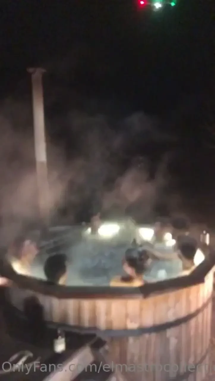 Buon anno a tutti come vi avevo anticipato mi sono appena ripreso 