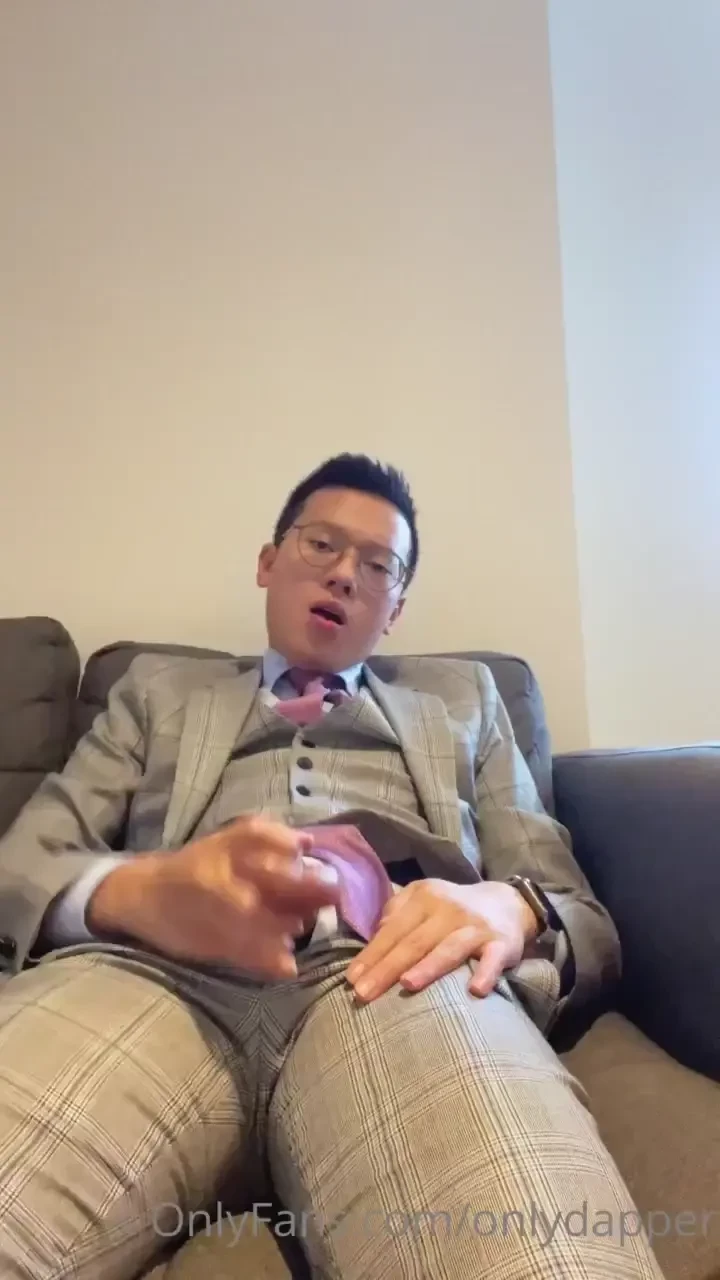 Day 30 i guess balls do burst still locked tho 