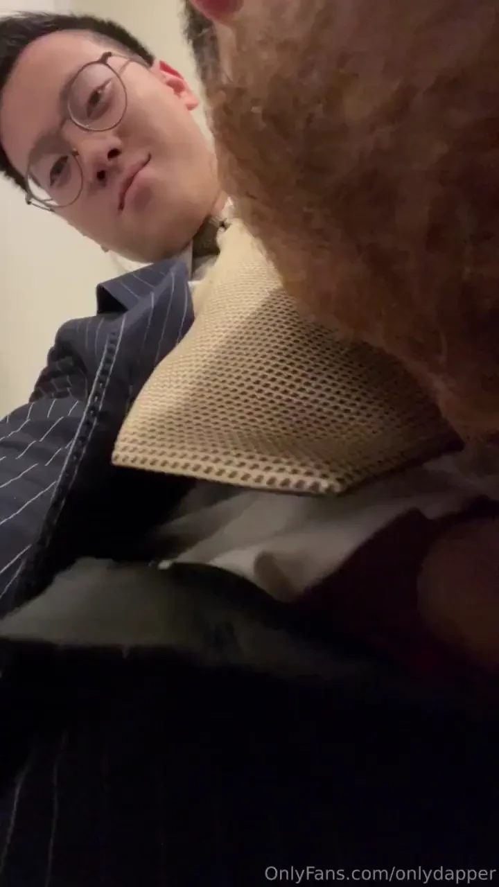 Throwback to the end of locktober my fiances chased me from the stairs part 1 