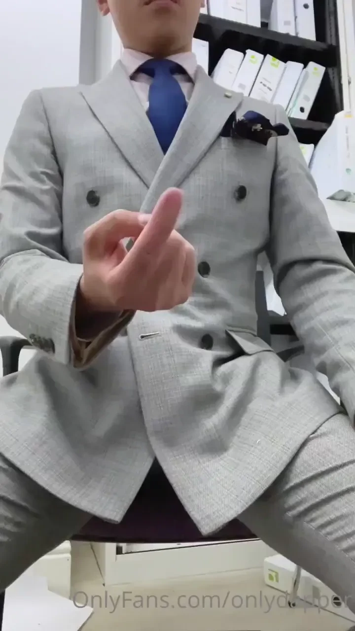 Day 32 nearly got caught at the file room but had fun though sooo part 1 