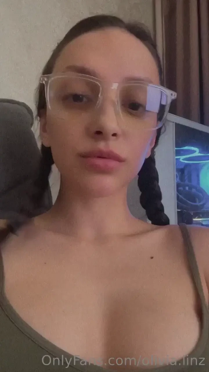 Do you play computer games write your favorite ones in the comments 