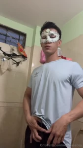 T i s ng t t c c c video cho ng i h m m h y chia s tw v i m i ng i