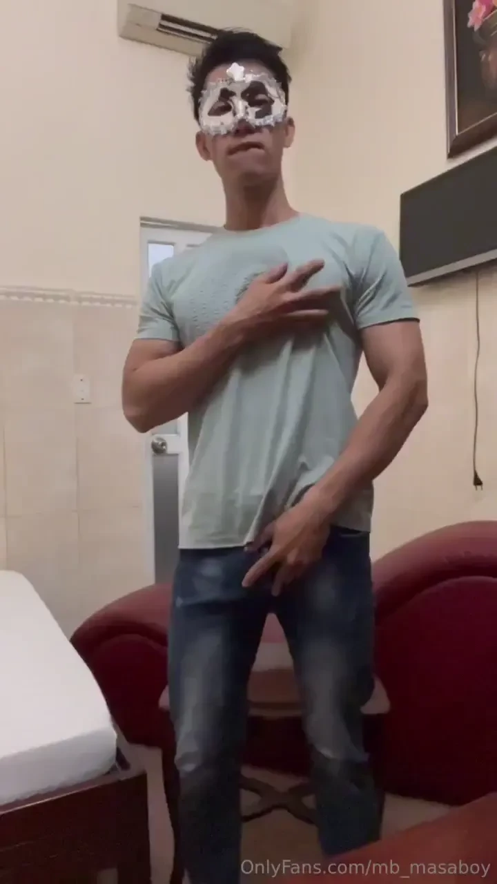 The 18cm cocks shoot tumultuously 