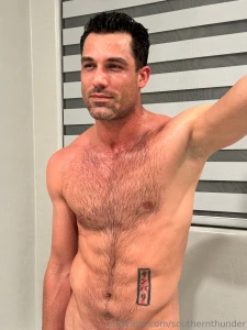 Caught your eye now let me catch your breath