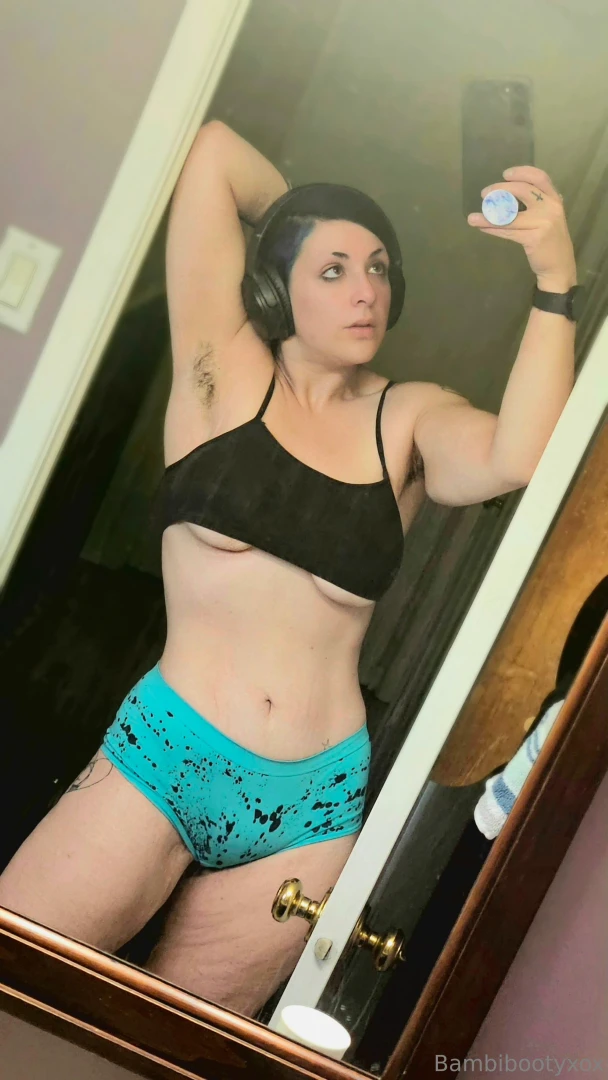 Someone tell me i m giving rhea ripley vibes 