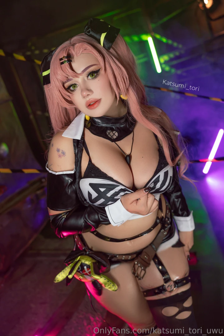 Caught in the neon lights or did i catch you staring 