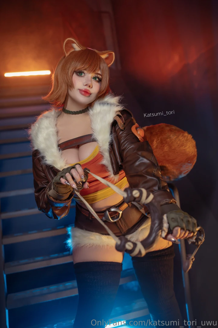 Fluffy tail sharp aim what more do you need 