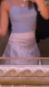 Sum pix n videos i took in my friends bathroom 2day im touring another part 1