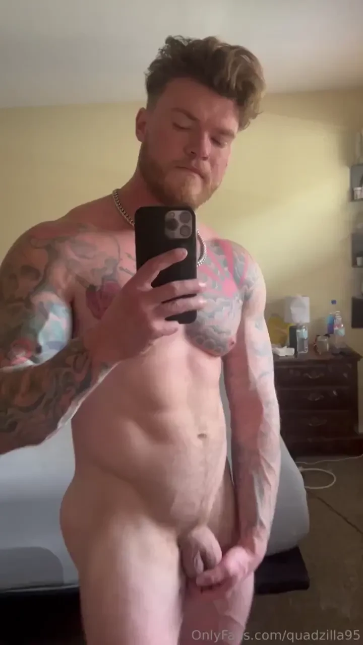 Who wants daddy to stuff their turkey with his thick cock this 