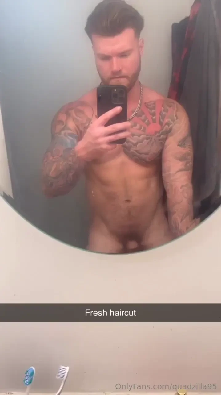 Woke up horny again leave a nice tip and you ll see my tip in your 