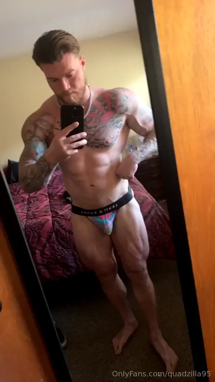 Who wants more flex videos from daddy leave daddy a tip for a nice part 1 