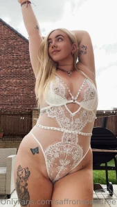 Grab your discount sub on saffronspark today only 6 for 1 3k pics and