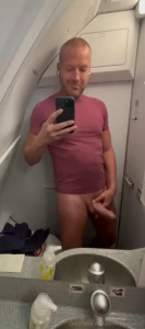 Long flight today back to vegas wish i had a skinny twink good bottom