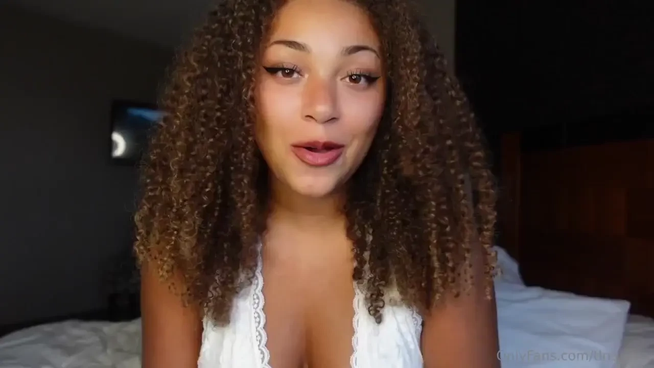 Masseuse roleplay - full body massage pov - sensual personal attention 