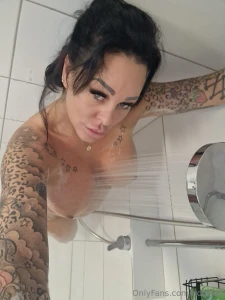 Fertig mach f r meine geile show komm vorbei und verw hn dein schwanz part 1