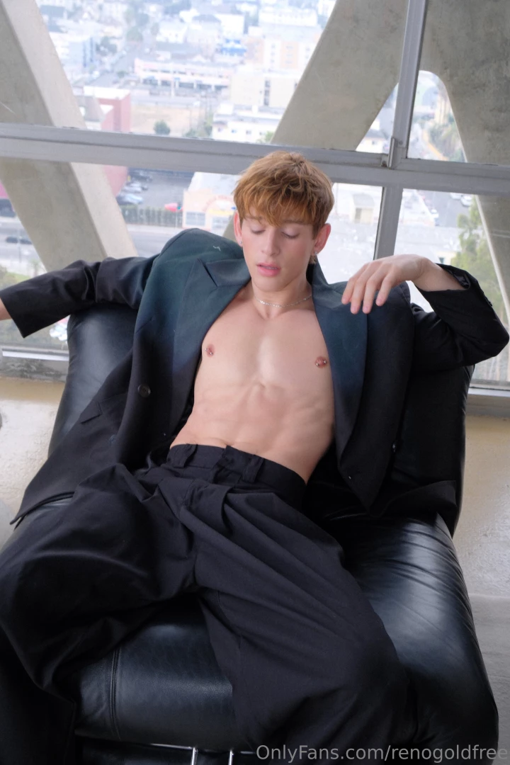 Ugh my back hurts from being the hottest one in the office part 1 