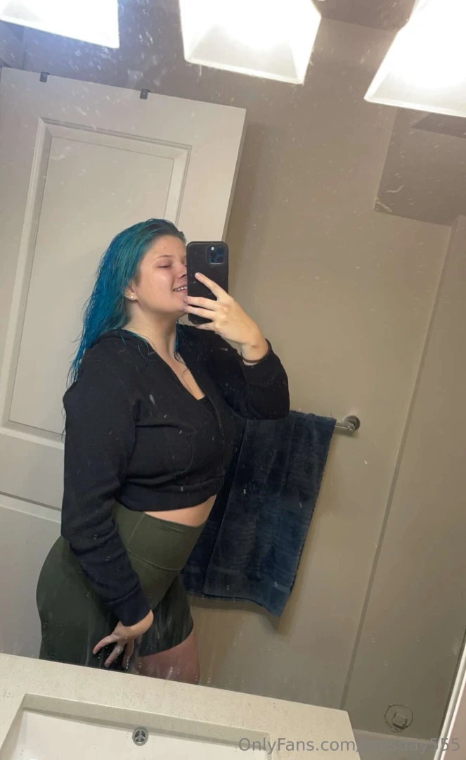 Sneaking around at the gym part 2 