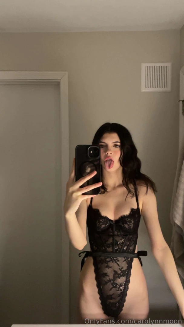 I hope my titties help you through your day night check your messages part 2 